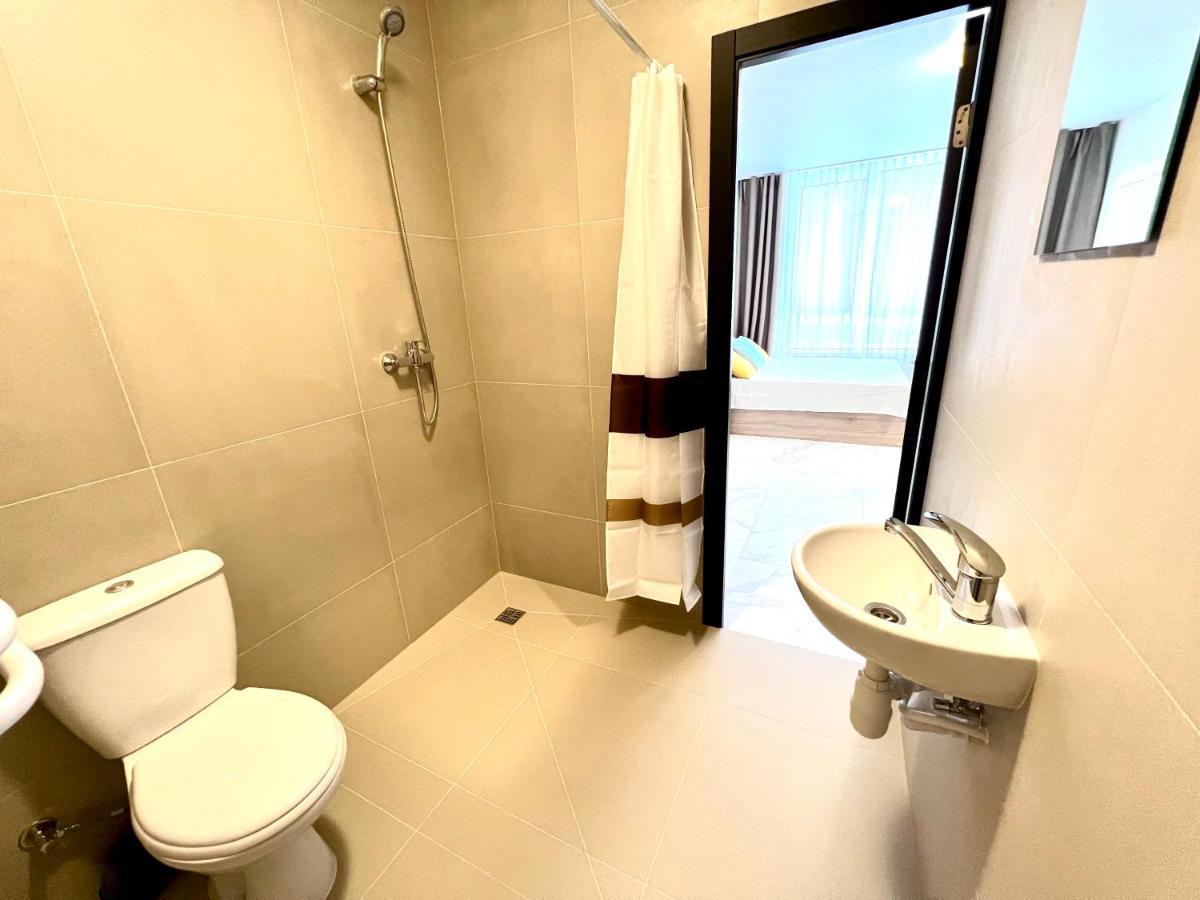 Osapart Hotel In A Complex Semycvit 2 ลวีฟ ภายนอก รูปภาพ